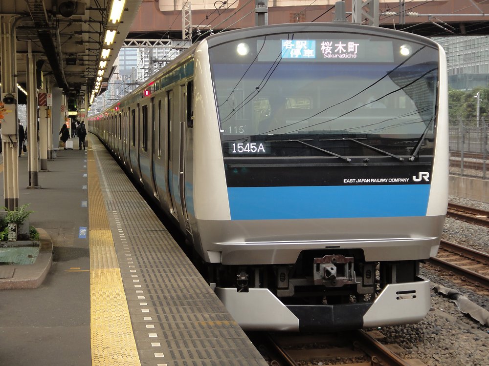電車_a0003166_22585063.jpg