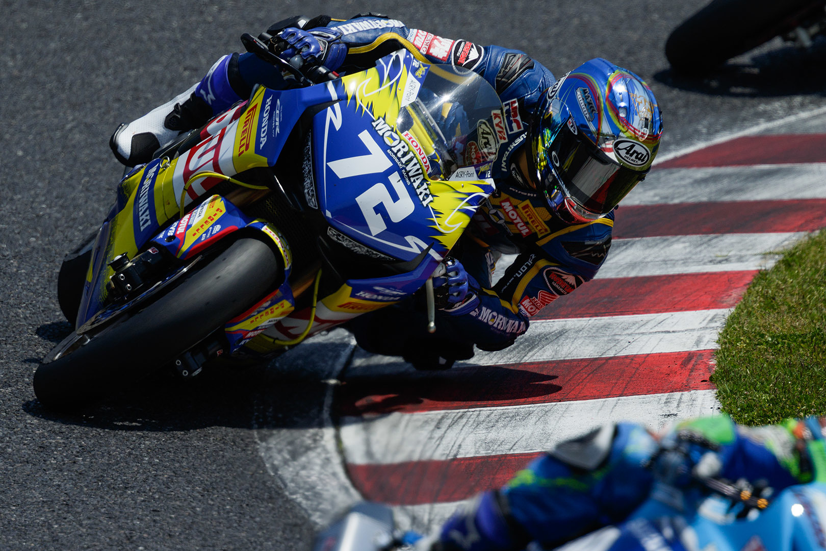 全日本ロードレース ＪＳＢ１０００（鈴鹿２＆４レース）_a0003166_23041891.jpg