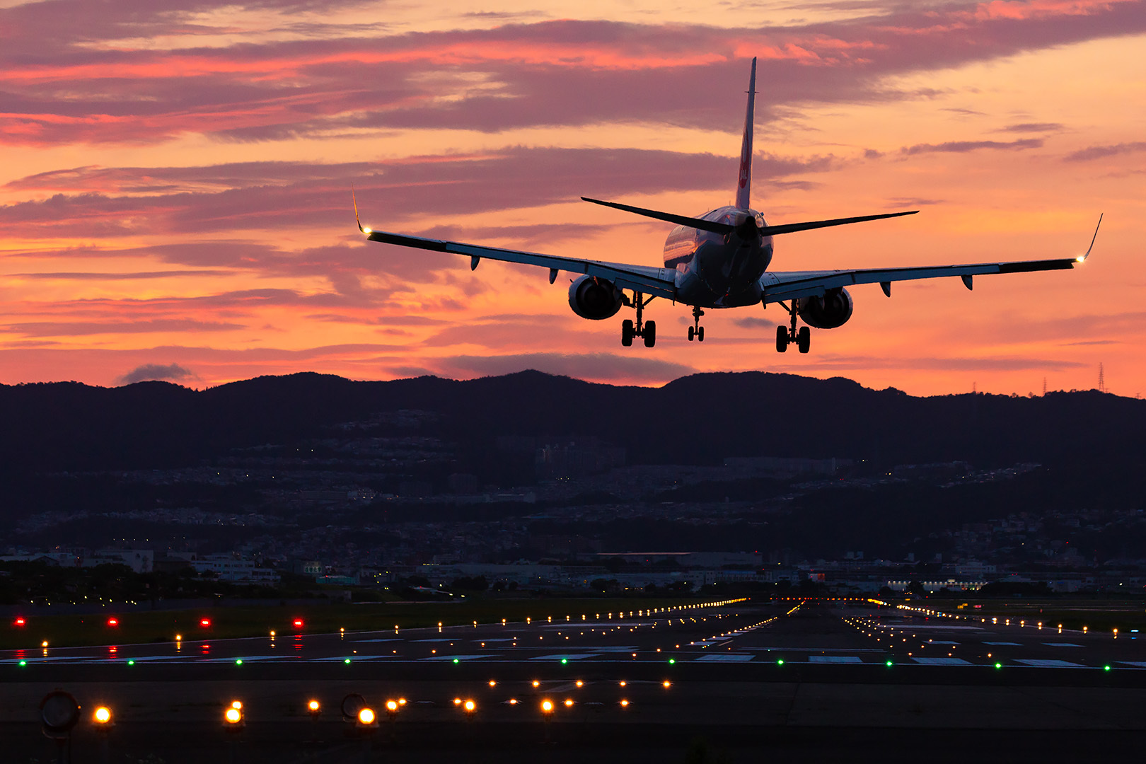 夕焼け　大阪空港　その８_a0003166_23092130.jpg
