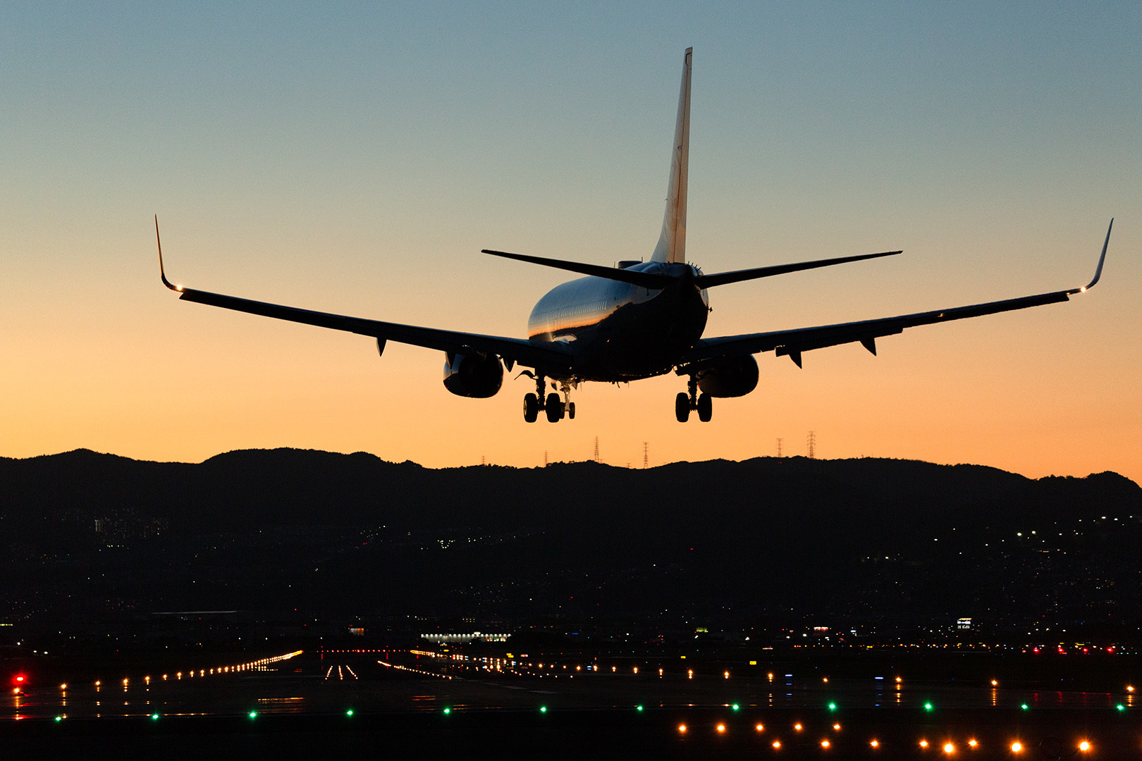 大阪空港 千里川 夕焼け Ｂ７３７_a0003166_23122756.jpg