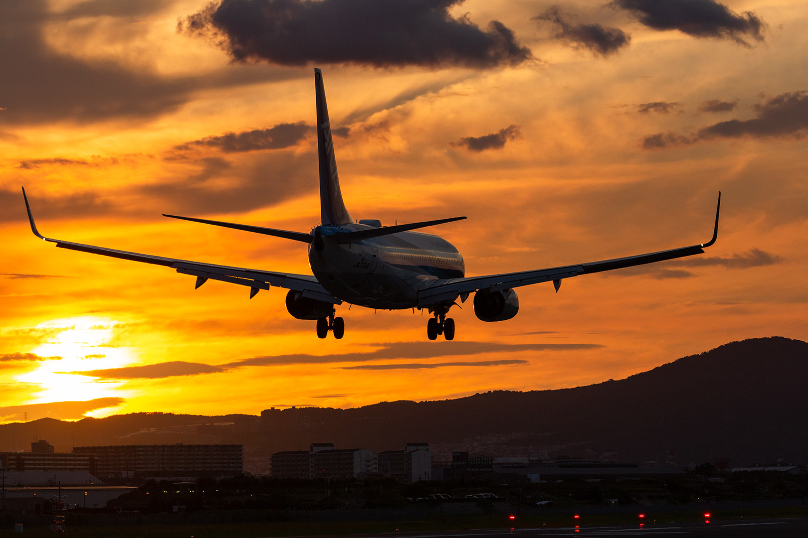夕焼け　大阪空港　その１０_a0003166_23123079.jpg