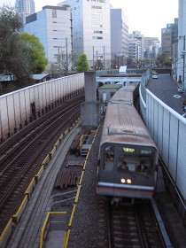 穴に棒が入ったり出たりして興奮_a0003166_2312425.jpg