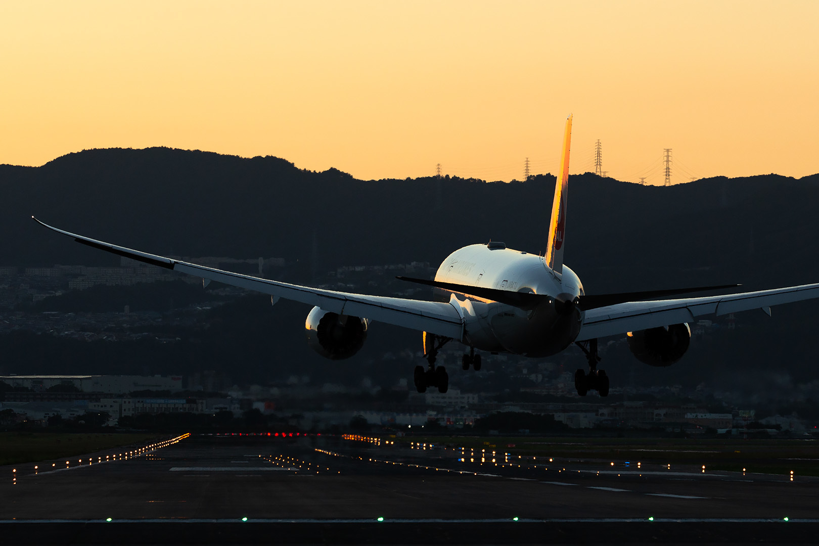 大阪空港 千里川 夕焼け Ｂ７８７_a0003166_23145133.jpg