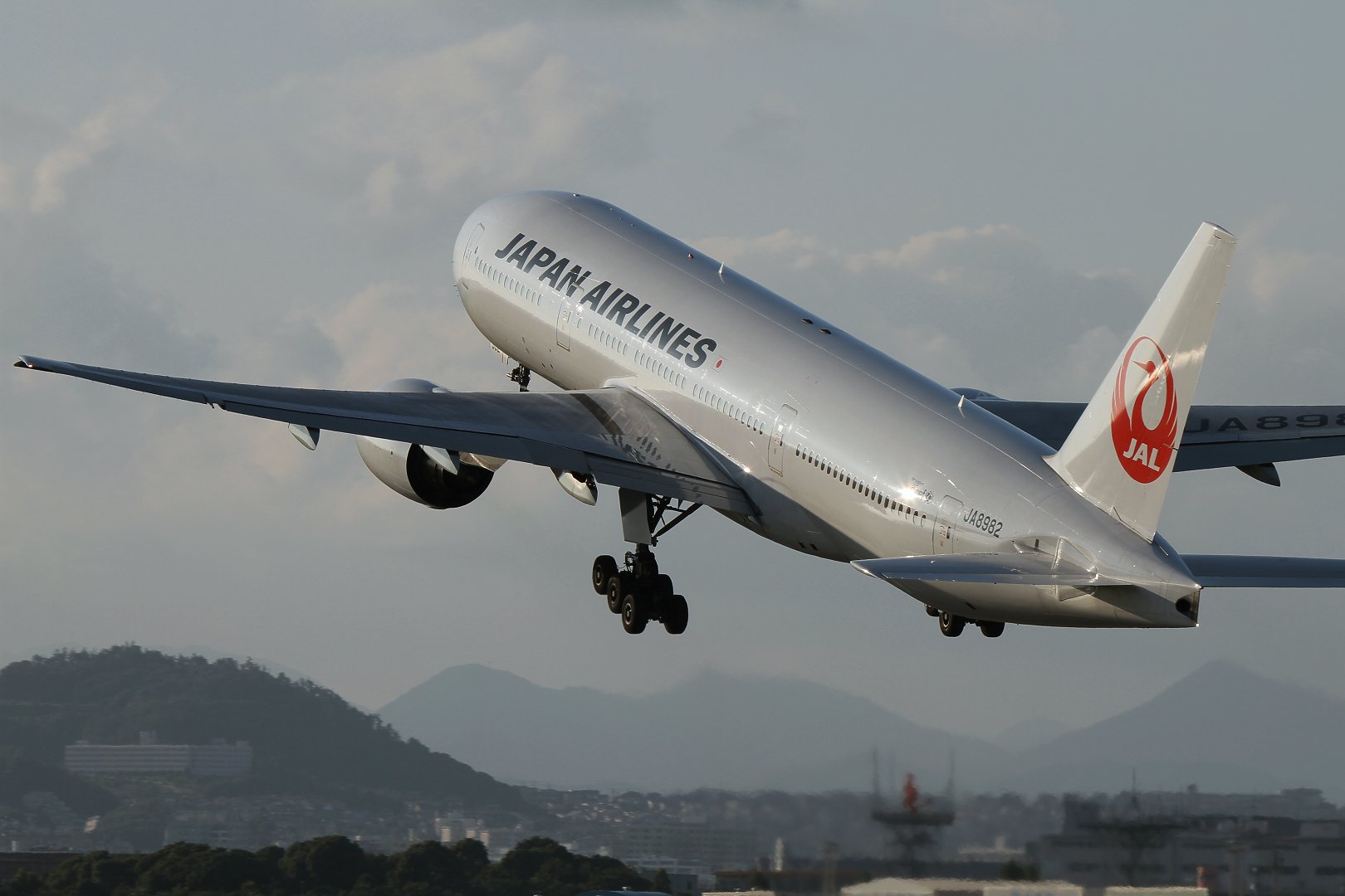 飛行機　（伊丹スカイパーク）_a0003166_23174217.jpg