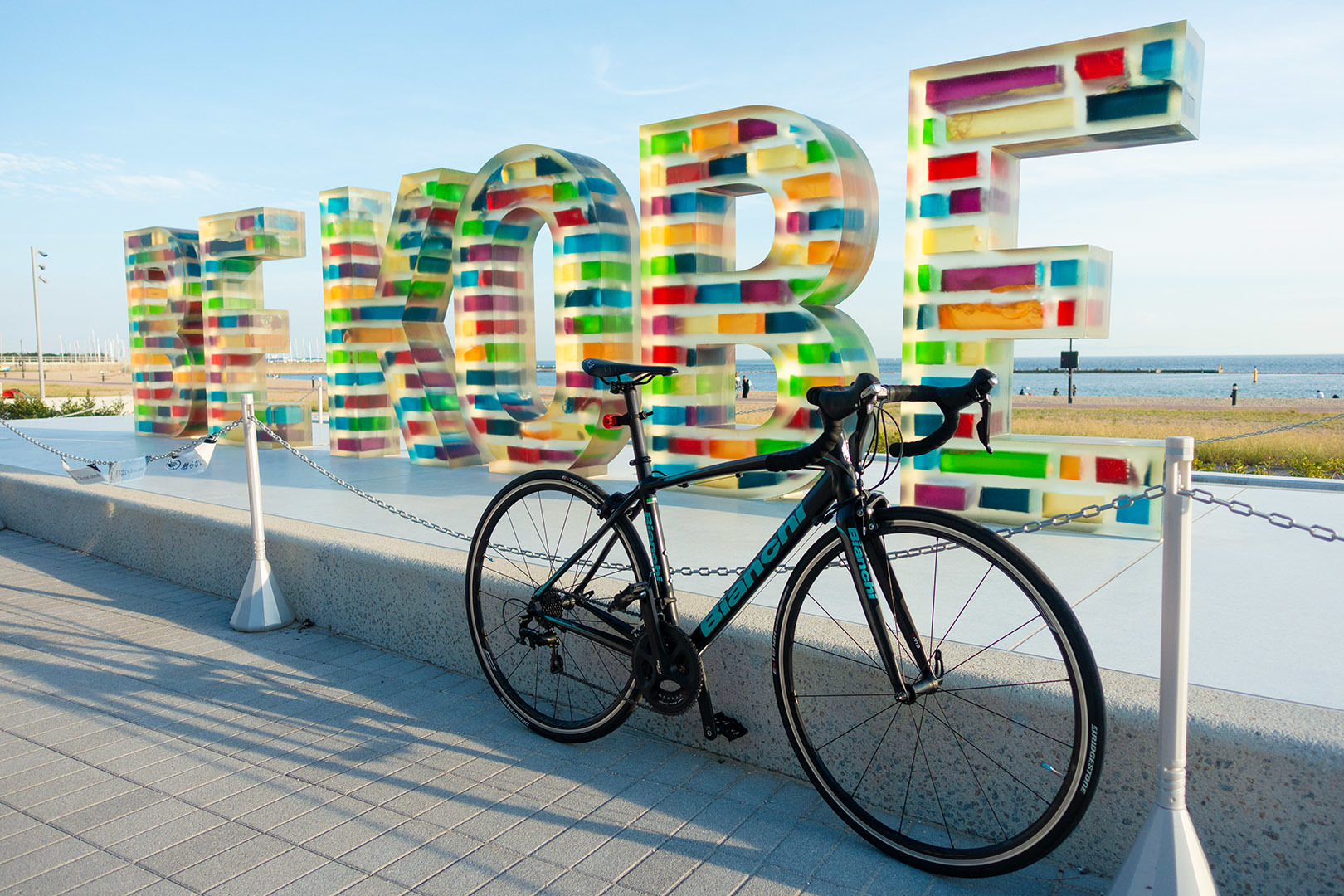 自転車とBE KOBE モニュメント（神戸フルーツ・フラワーパーク、つくはら大橋休憩所、須磨海浜公園、アジュール舞子）_a0003166_23280499.jpg