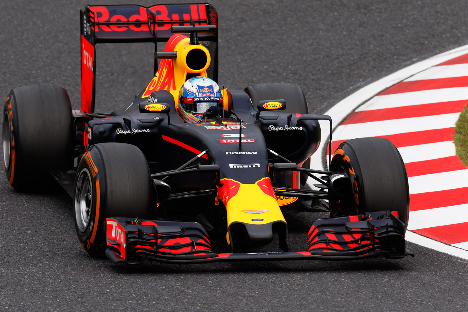 F1 日本ＧＰ_a0003166_2342345.jpg