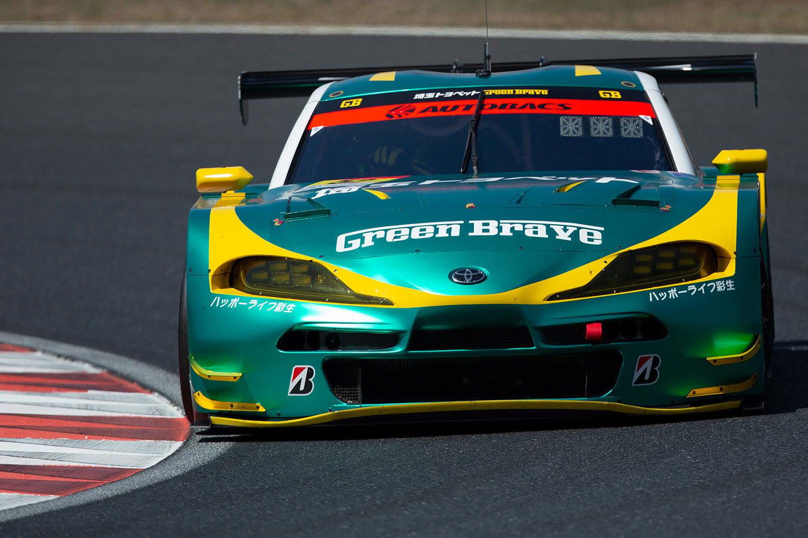 SUPER GT 岡山 GT300 その１_a0003166_23423855.jpg