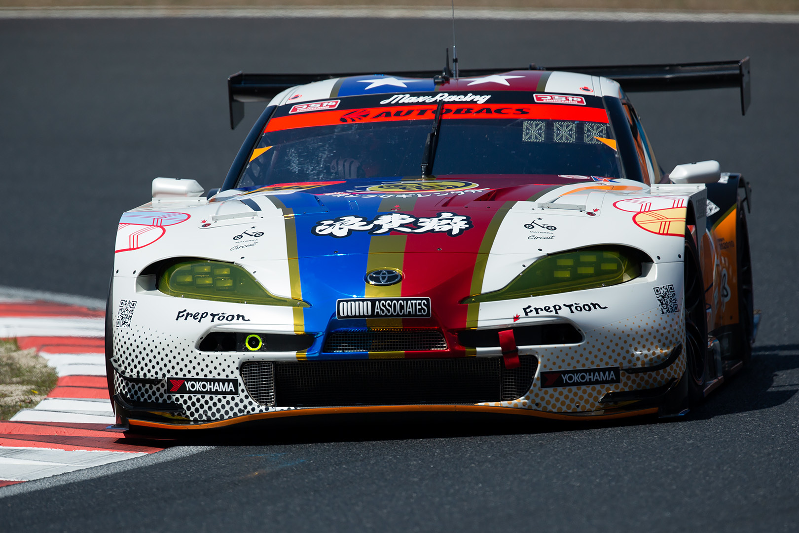SUPER GT 岡山 GT300 その１_a0003166_23423909.jpg
