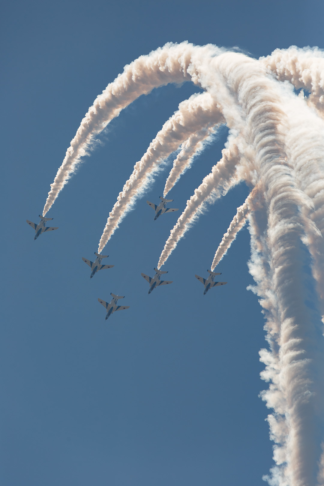 美保基地航空祭　ブルーインパルス_a0003166_234423100.jpg