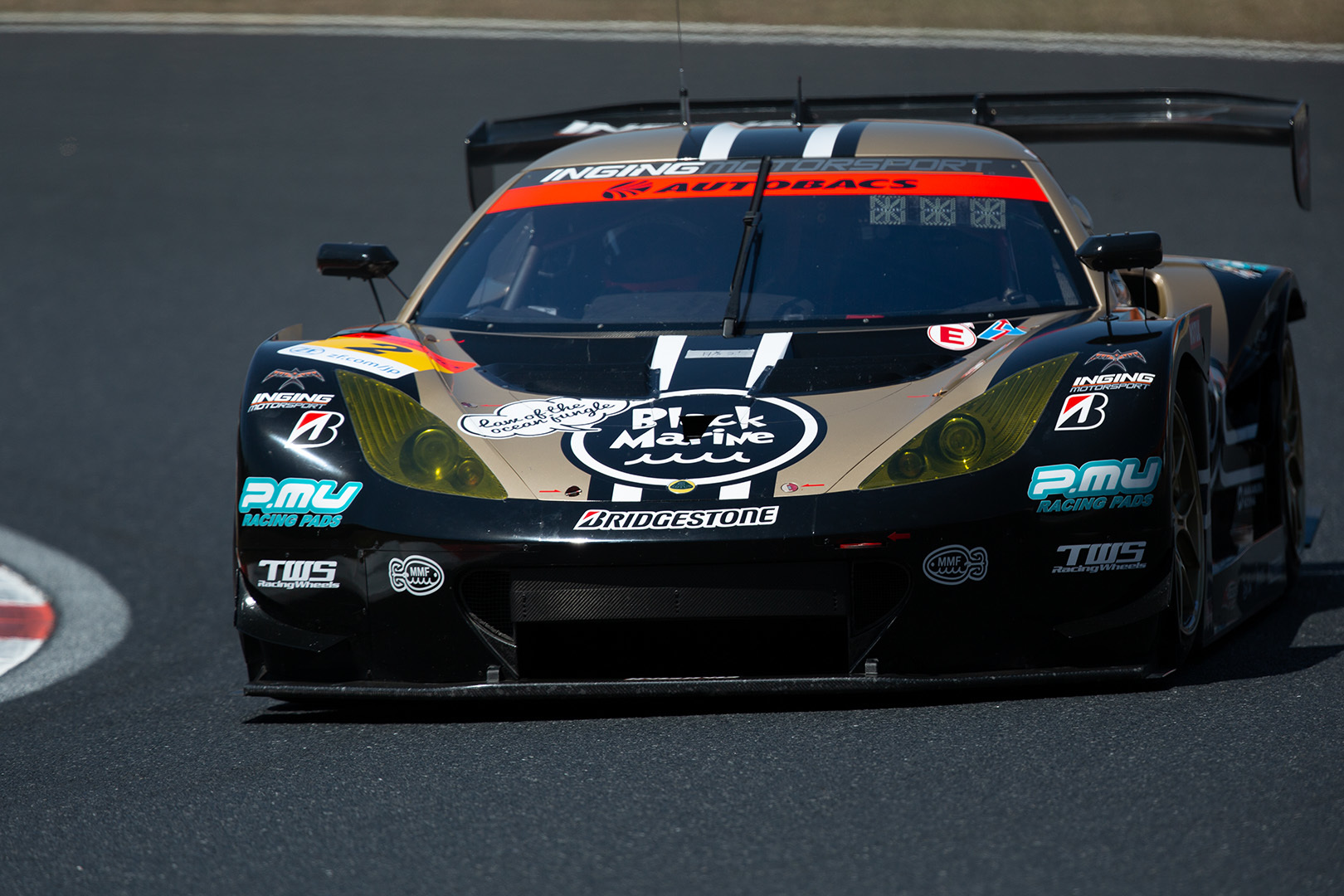 SUPER GT 岡山 GT300 その３_a0003166_23453326.jpg