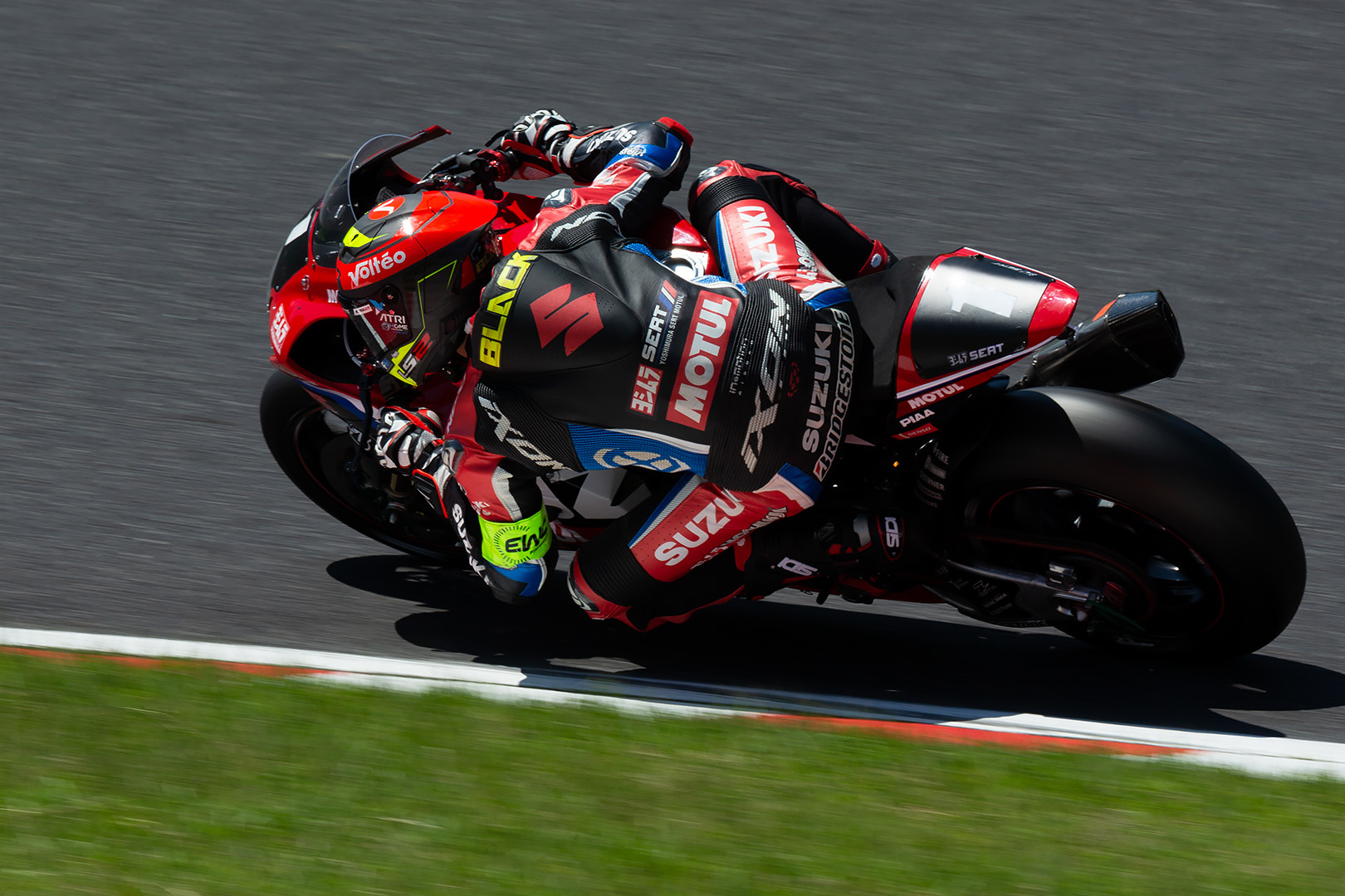 鈴鹿8時間耐久ロードレース その３_a0003166_23473777.jpg