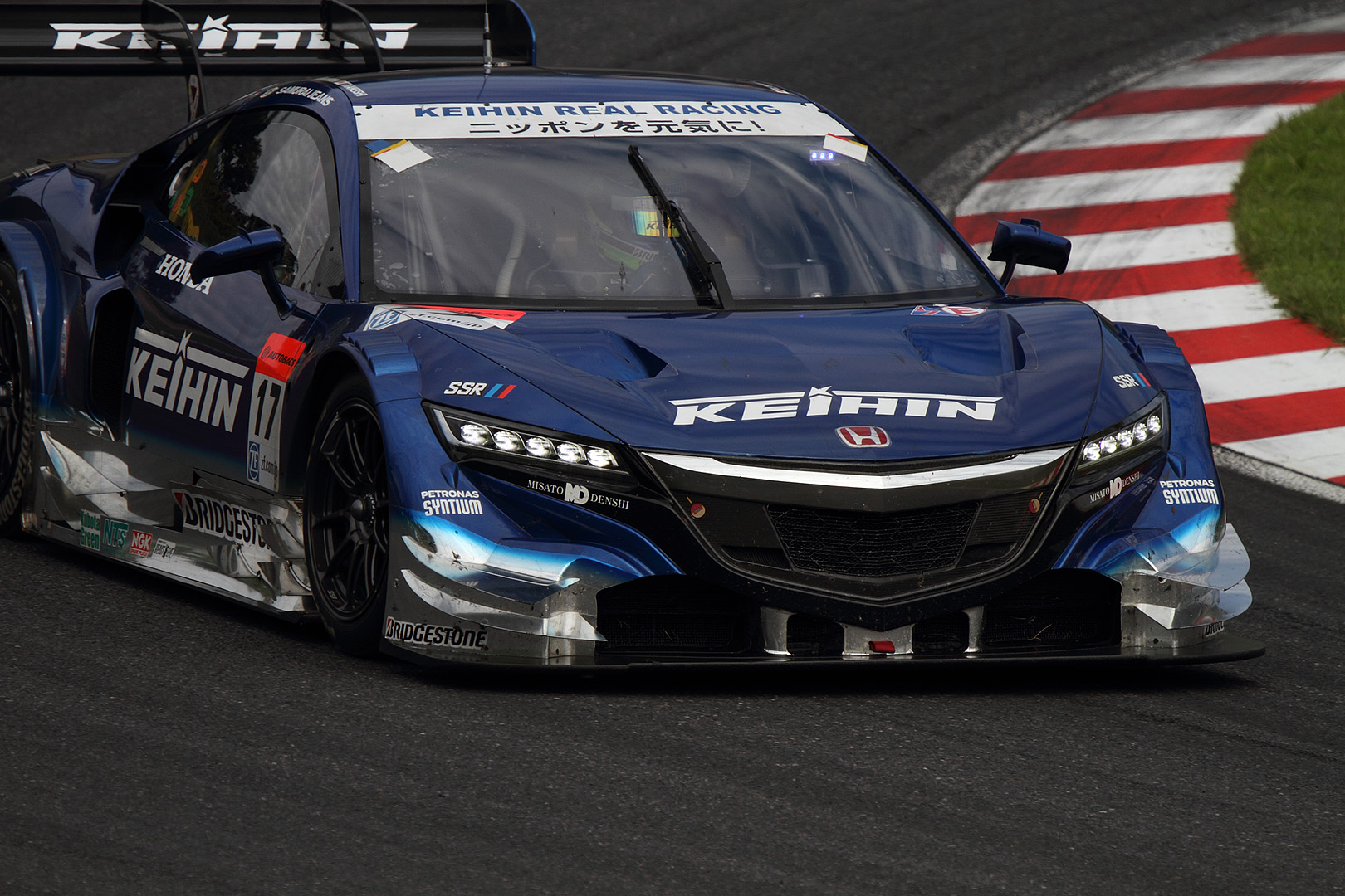 スーパーＧＴ 鈴鹿 １０００ｋｍ_a0003166_234745.jpg