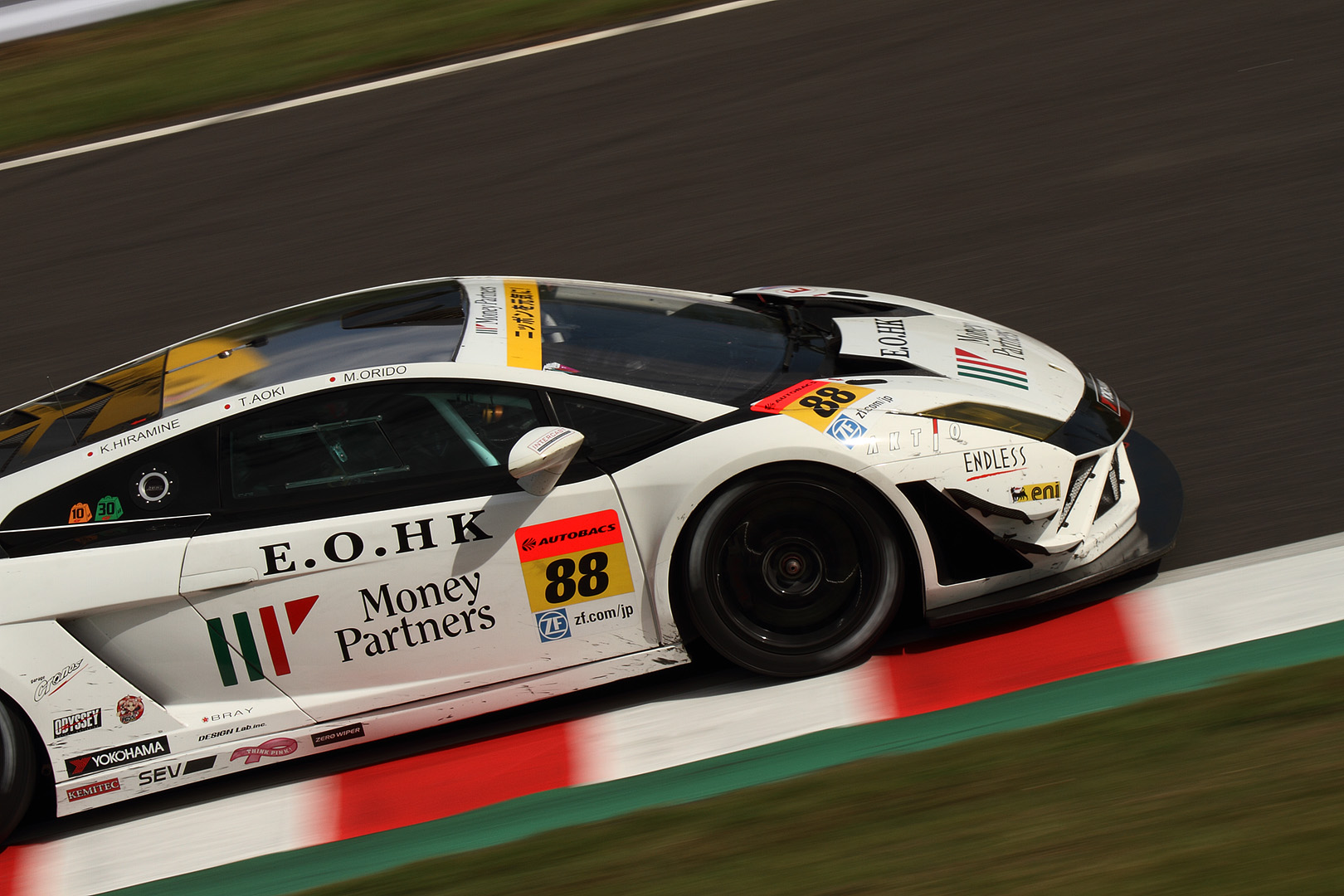 スーパーＧＴ 鈴鹿 １０００ｋｍ_a0003166_235642.jpg