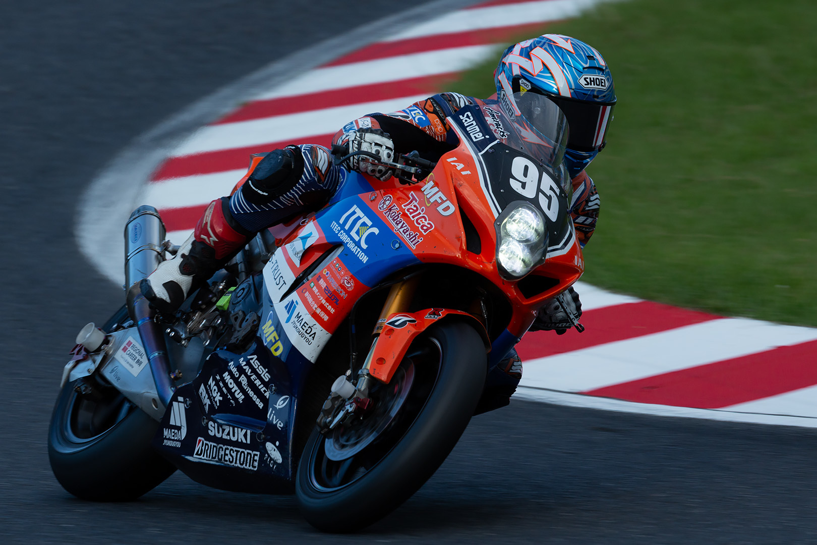 鈴鹿8時間耐久ロードレース その４_a0003166_23565197.jpg