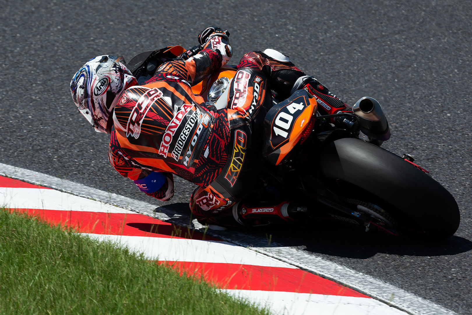 鈴鹿8時間耐久ロードレース その４_a0003166_23565288.jpg