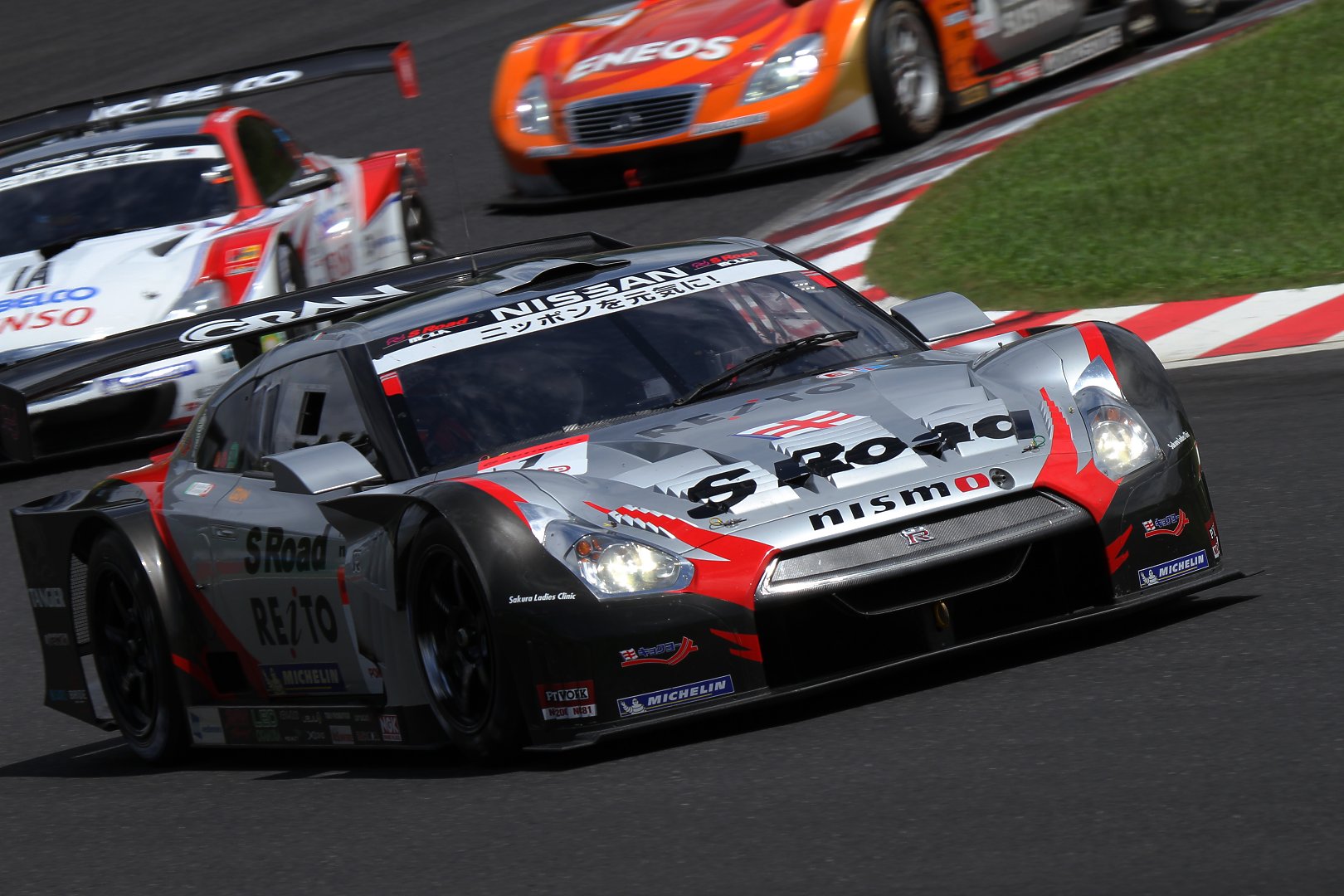 SUPER GT 第５戦 鈴鹿１０００ｋｍ （写真　ＧＴ500）_a0003166_23582472.jpg