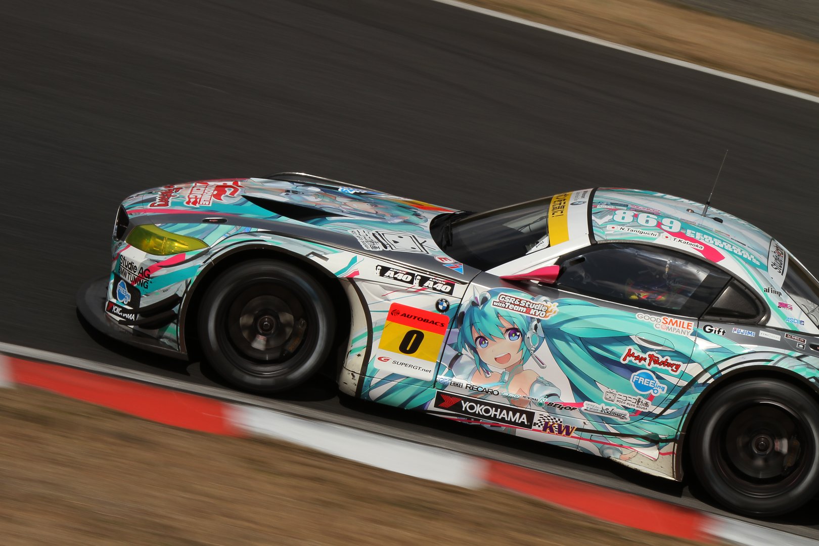 SUPER GT 岡山 アニメ＆キャラクターもの_a0003166_2359054.jpg