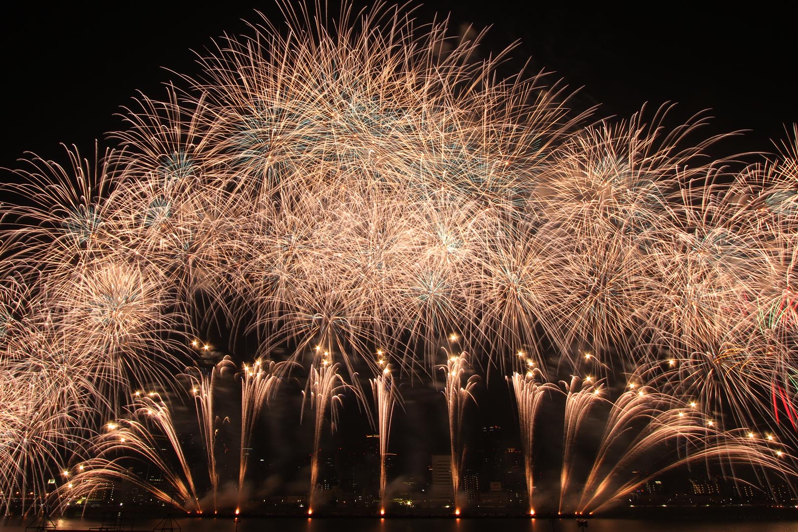 なにわ淀川花火大会_a0003166_282889.jpg